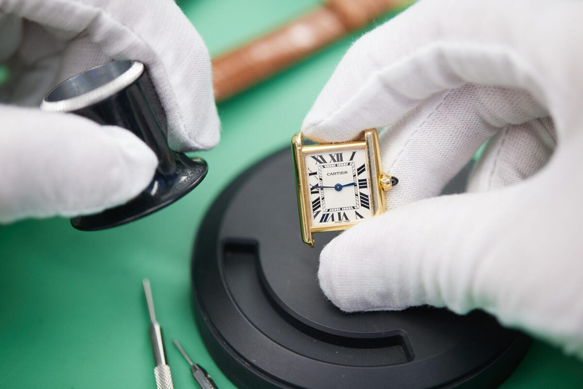 cartier tank maken
