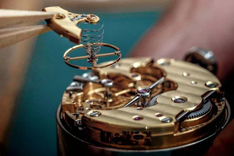 kosten onderhoud omega horloge