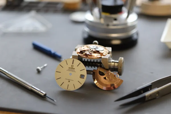 omega horloge repareren