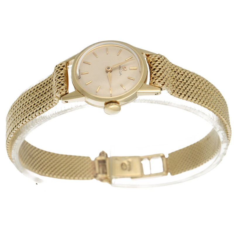 omega laten maken