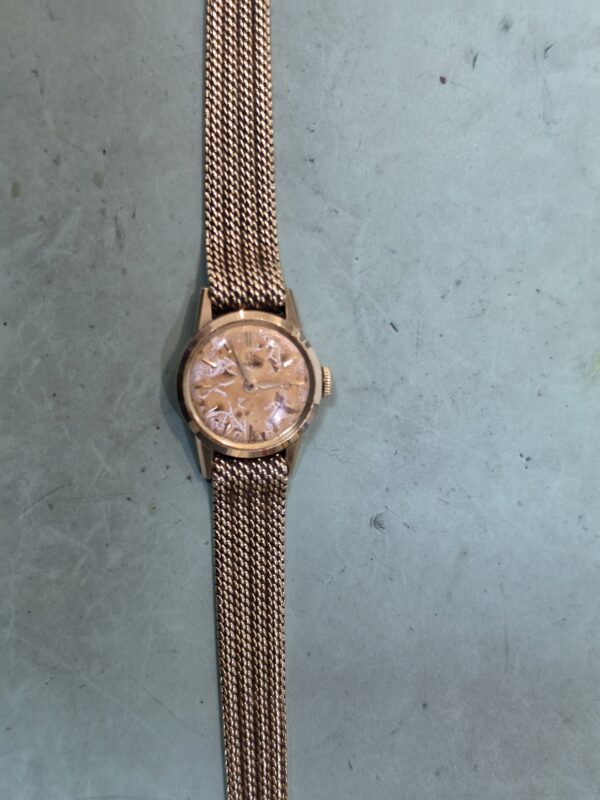 omega vintage kapot