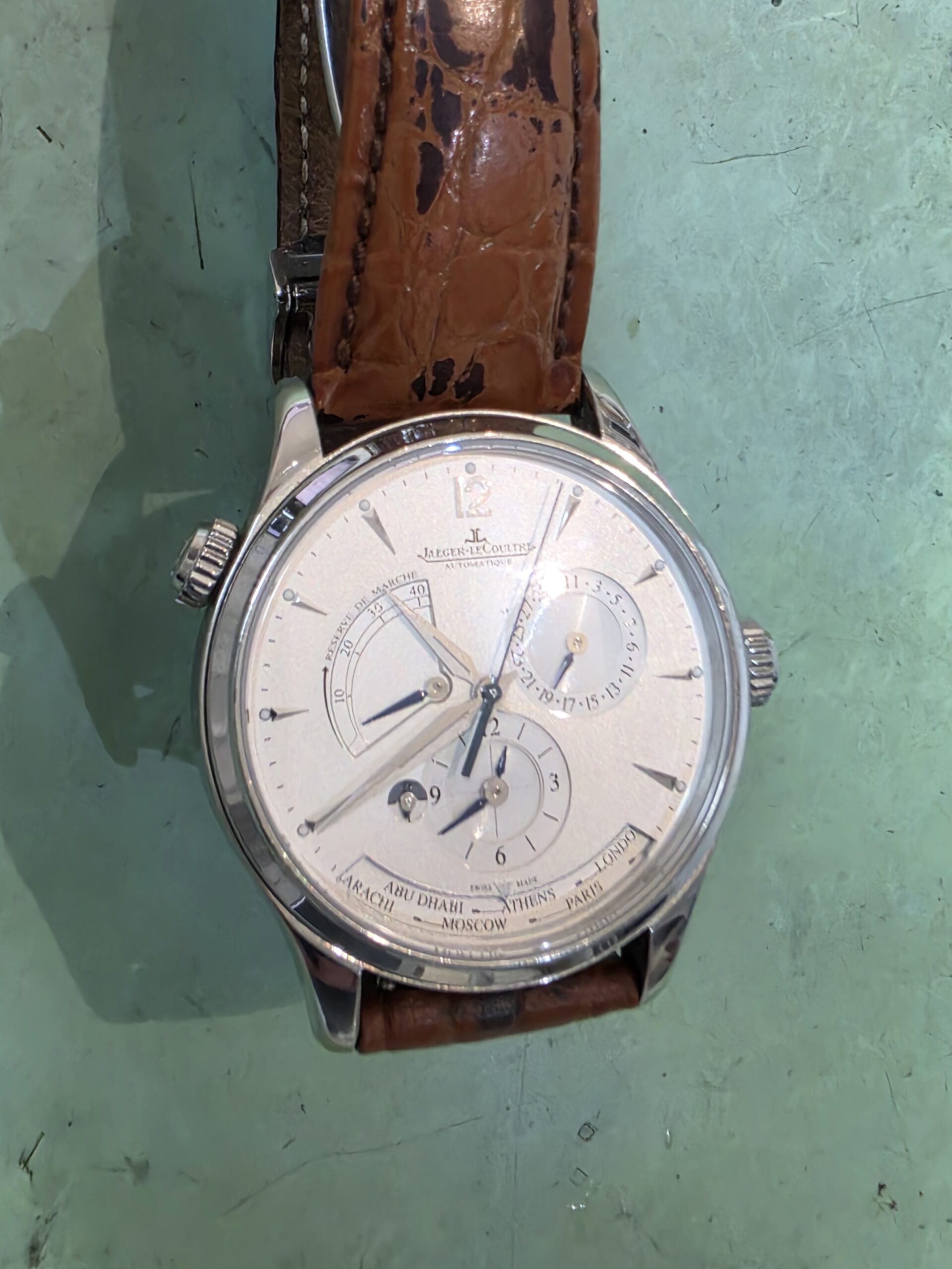 horloge jlc service
